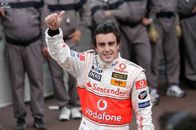 Fernando Alonso (Spanien McLaren Mercedes) bejubelt seine Pole Position beim GP von Monaco 2007 - Motorsport Grand Prix Herren Großer Preis von Monaco 2007, Formel 1 Weltmeisterschaft, F1, F, GP, WM, Qualifying Einzelbild Monte Carlo Freude, Motorsport Grand Prix Herren Großer Preis von Monaco 2007, Formel 1 Weltmeisterschaft, F1, F, GP, WM, Qualifying Einzelbild Monte Carlo Freude,