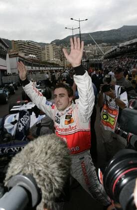 Fernando Alonso (Spanien McLaren Mercedes) Motorsport Grand Prix Herren Großer Preis von Monaco 2007, Formel 1 Weltmeisterschaft, F1, F, GP, WM Einzelbild Monte Carlo Motorsport Grand Prix Herren Großer Preis von Monaco 2007, Formel 1 Weltmeisterschaft, F1, F, GP, WM Einzelbild Monte Carlo