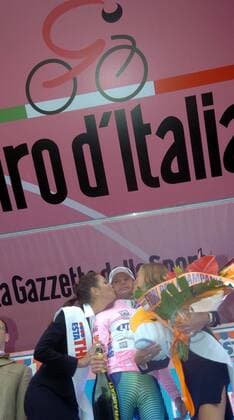Danilo di Luca (Italien Liquigas) nach der 15. Etappe des Giro d Italia 2007 von Trento nach Tre Cime di Lavaredo im rosa Trikot - Radsport Herren Giro d Italia 2007, dItalia, ProTour, Straßenradsport, Straße, Rad Gruppe 15. Etappe: Trento - Tre Cime di Lavaredo Radsport Herren Giro d Italia 2007, dItalia, ProTour, Straßenradsport, Straße, Rad Gruppe 15. Etappe: Trento - Tre Cime di Lavaredo