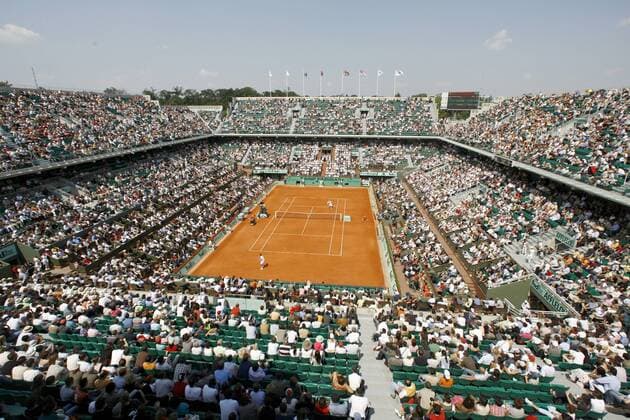 Center Court Philippe Chatrier während der French Open 2007 - Tennis Herren French Open 2007, ATP Tour, Grand Slam, Sand, Sandplatz, Sandplatztennis, Sandplatzturnier Totale Roland Garros Paris Tennis Herren French Open 2007, ATP Tour, Grand Slam, Sand, Sandplatz, Sandplatztennis, Sandplatzturnier Totale Roland Garros Paris