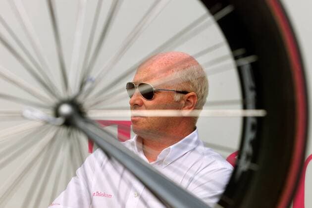 Teamleiter Rudy Pevenage (Belgien Team Deutsche Telekom) Radsport LM Herren Deutsche Meisterschaft 2001, Straßenradsport, Straße, Rad, DM o0 Landesmeisterschaft Einzelbild Bad Dürrheim Radsport LM Herren Deutsche Meisterschaft 2001, Straßenradsport, Straße, Rad, DM o0 Landesmeisterschaft Einzelbild Bad Dürrheim