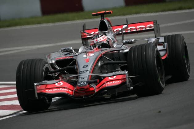 Fernando Alonso (Spanien McLaren Mercedes) in seinem Boliden Motorsport Grand Prix Herren Großer Preis von Kanada 2007, Formel 1 Weltmeisterschaft, F1, F, GP, WM, Freies Training Einzelbild Montreal Motorsport Grand Prix Herren Großer Preis von Kanada 2007, Formel 1 Weltmeisterschaft, F1, F, GP, WM, Freies Training Einzelbild Montreal