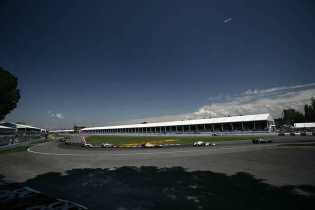Blauer Himmel über dem Circuit Gilles Villeneuve während des GP von Kanada 2007 Motorsport Grand Prix Herren Großer Preis von Kanada 2007, Formel 1 Weltmeisterschaft, F1, F, GP, WM Totale Montreal Motorsport Grand Prix Herren Großer Preis von Kanada 2007, Formel 1 Weltmeisterschaft, F1, F, GP, WM Totale Montreal