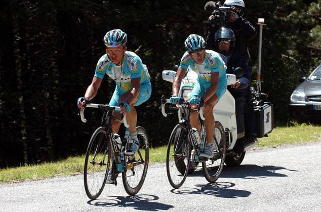 Alexandre Vinokourov (Kasachstan, li.) und Antonio Colom (Spanien beide Astana) - Radsport Herren Dauphine Libere 2007, ProTour, Straßenradsport, Straße, Rad, Gruppe 5. Etappe: Nyons - Digne les Bains Radsport Herren Dauphine Libere 2007, ProTour, Straßenradsport, Straße, Rad, Gruppe 5. Etappe: Nyons - Digne les Bains
