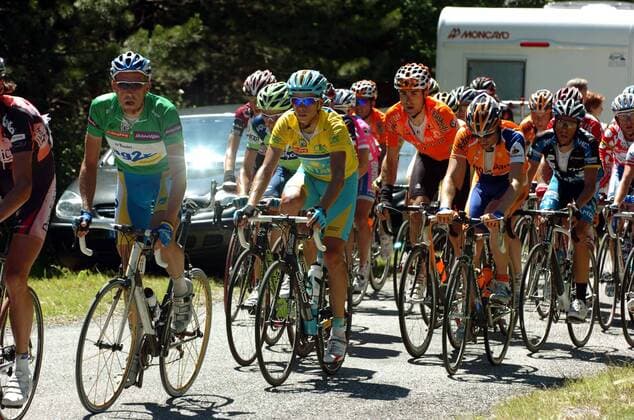 Christophe Moreau (Frankreich AG2R Prevoyance, li.) und Andrey Kashechkin (Kasachstan Astana, 2.v.li.) - Radsport Herren Dauphine Libere 2007, ProTour, Straßenradsport, Straße, Rad, Totale 5. Etappe: Nyons - Digne les Bains Radsport Herren Dauphine Libere 2007, ProTour, Straßenradsport, Straße, Rad, Totale 5. Etappe: Nyons - Digne les Bains