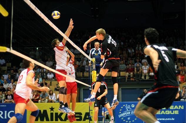 Max Günthör (Deutschland, Mitte) - Schmetterball Volleyball Länderspiel Herren European League 2007, Nationalmannschaft, Nationaltrikot Gruppe Zwickau Dynamik, Volleyball Länderspiel Herren European League 2007, Nationalmannschaft, Nationaltrikot Gruppe Zwickau Dynamik,
