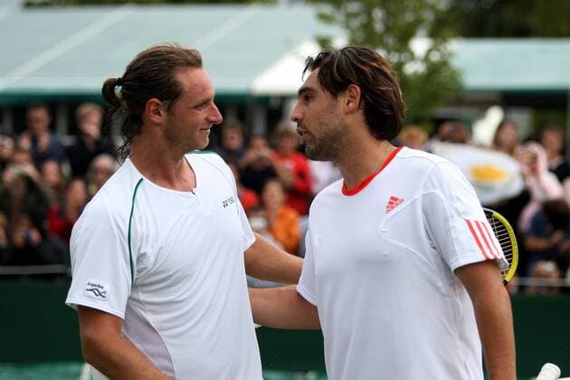 Marcos Baghdatis (Zypern, re.) im Gespräch mit David Nalbandian (Argentinien) Tennis Herren All England Championships 2007, ATP Tour, Grand Slam Gruppe Wimbledon London Harmonie, Tennis Herren All England Championships 2007, ATP Tour, Grand Slam Gruppe Wimbledon London Harmonie,