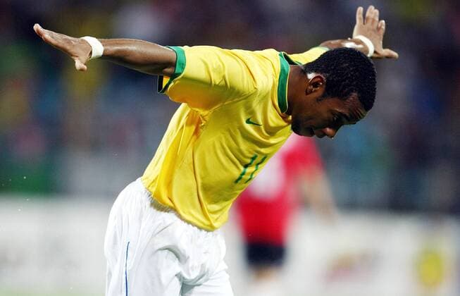 Robinho (Brasilien) - Torjubel Fußball Länderspiel Herren Copa America 2007, Amerika, Südamerika, Südamerikameisterschaft, Meisterschaft, Viertelfinale, Einzelbild Puerto La Cruz Freude, Fußball Länderspiel Herren Copa America 2007, Amerika, Südamerika, Südamerikameisterschaft, Meisterschaft, Viertelfinale, Einzelbild Puerto La Cruz Freude,
