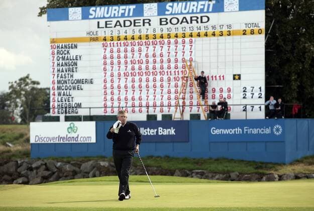 Colin Montgomerie (Schottland) vor der Anzeigetafel mit dem Zwischenstand der European Open 2007 - (Icon36927207) Golf Herren Smurfit Kappa European Open 2007, PGA Tour Totale Straffan Golf Herren Smurfit Kappa European Open 2007, PGA Tour Totale Straffan EDITORIAL USE ONLY