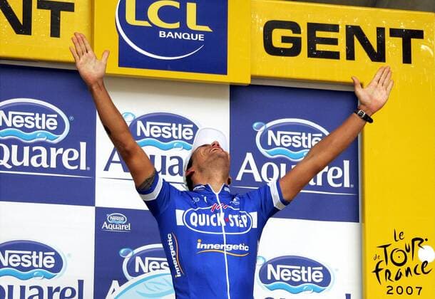Gert Steegmans (Belgien Quick Step Innergetic) gewinnt die 2. Etappe der Tour de France 2007 Radsport Herren Tour de France 2007, ProTour, Straßenradsport, Straße, Rad Einzelbild 2. Etappe: Dünkirchen - Gent Freude, Radsport Herren Tour de France 2007, ProTour, Straßenradsport, Straße, Rad Einzelbild 2. Etappe: Dünkirchen - Gent Freude,