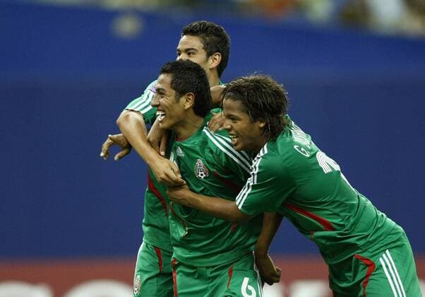 Torjubel U 20 Mexiko, v.re.: Giovani dos Santos, Omar Esparza und Pablo Barrera Fußball Länderspiel Herren U 20 WM 2007, U20, Junioren, Nationalteam, Nationaltrikot, Achtelfinale Gruppe Montreal Begeisterung, Freude, Fußball Länderspiel Herren U 20 WM 2007, U20, Junioren, Nationalteam, Nationaltrikot, Achtelfinale Gruppe Montreal Begeisterung, Freude,