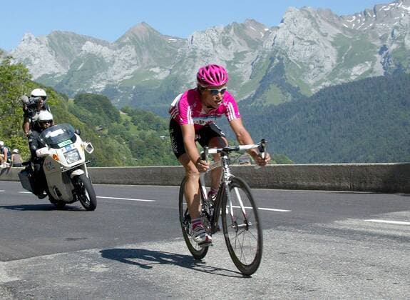 Linus Gerdemann (Deutschland T Mobile) - Ausreißversuch auf der ersten Alpenetappe der Tour de France 2007 Radsport Herren Tour de France 2007, ProTour, Straßenradsport, Straße, Rad, Einzelbild 7. Etappe: Bourg en Bresse - Le Grand Bornand Radsport Herren Tour de France 2007, ProTour, Straßenradsport, Straße, Rad, Einzelbild 7. Etappe: Bourg en Bresse - Le Grand Bornand