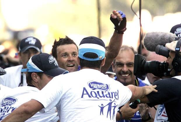 Cedric Vasseur (Frankreich Quick Step Innergetic, Mitte) gewinnt die 10. Etappe der Tour de France 2007 Radsport Herren Tour de France 2007, ProTour, Straßenradsport, Straße, Rad Einzelbild 10. Etappe: Tallard - Marseille Freude, Radsport Herren Tour de France 2007, ProTour, Straßenradsport, Straße, Rad Einzelbild 10. Etappe: Tallard - Marseille Freude,