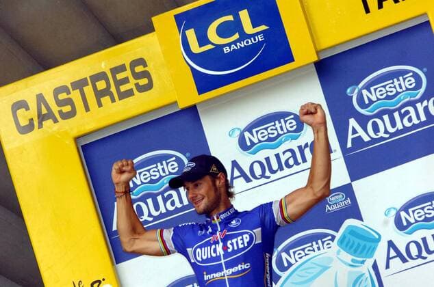 Tom Boonen (Belgien Quick Step Innergetic) gewinnt die 12. Etappe der Tour de France 2007 - Radsport Herren Tour de France 2007, ProTour, Straßenradsport, Straße, Rad, Einzelbild 12. Etappe: Montpellier - Castres Freude, Radsport Herren Tour de France 2007, ProTour, Straßenradsport, Straße, Rad, Einzelbild 12. Etappe: Montpellier - Castres Freude,