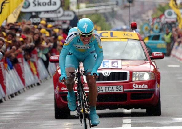 Alexandre Vinokourov (Kasachstan Astana) - Radsport Herren Tour de France 2007, Straßenradsport, Straße, ProTour, Rad, Zeitfahren, Einzelzeitfahren, Vdig Einzelbild 13. Etappe: Albi- Albi Radsport Herren Tour de France 2007, Straßenradsport, Straße, ProTour, Rad, Zeitfahren, Einzelzeitfahren, Vdig Einzelbild 13. Etappe: Albi- Albi