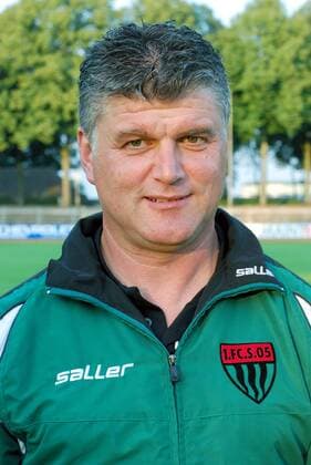Trainer Wolfgang Hau (1. FC Schweinfurt 05) Fußball Herren Oberliga Bayern 2007 2008, , Bayernliga, Präsentation, Pressetermin, Porträttermin Porträt Schweinfurt Fußball Herren Oberliga Bayern 2007 2008, , Bayernliga, Präsentation, Pressetermin, Porträttermin Porträt Schweinfurt