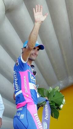 Daniele Bennati (Italien Lampre Fondital) gewinnt die 17. Etappe der Tour de France 2007 Radsport Herren Tour de France 2007, ProTour, Straßenradsport, Straße, Rad, Einzelbild 17.Etappe: Pau - Castelsarrasin Freude, Radsport Herren Tour de France 2007, ProTour, Straßenradsport, Straße, Rad, Einzelbild 17.Etappe: Pau - Castelsarrasin Freude,