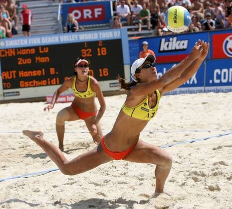 Zuo Man (re.) und Wang Lu (beide China) Beachvolleyball Damen Beach World Tour 2007, Grand Slam, WorldTour Gruppe Klagenfurt Dynamik, Beachvolleyball Damen Beach World Tour 2007, Grand Slam, WorldTour Gruppe Klagenfurt Dynamik,