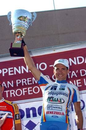 Alessandro Bertolini (Italien Selle Italia Diquigiovanni), Sieger des Giro dell Appennino 2007 -  Radsport Herren Giro dell Appennino 2007, Straßenradsport, Straße, Rad Einzelbild Freude, Radsport Herren Giro dell Appennino 2007, Straßenradsport, Straße, Rad Einzelbild Freude,
