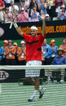 Roger Federer (Schweiz) jubelt Tennis Herren Australian Open 2004, ATP Tour, Grand Slam, Finale Einzelbild Melbourne Freude, Tennis Herren Australian Open 2004, ATP Tour, Grand Slam, Finale Einzelbild Melbourne Freude,