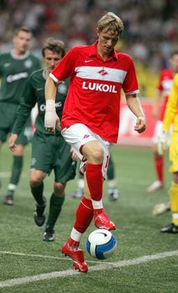 Roman Pavlyuchenko (Spartak Moskau) am Ball -  Fußball EC 1 Herren Champions League Qualifikation 2007 2008, Spartak Moskau - Celtic Glasgow 1:1, Vdig Einzelbild Moskau Dynamik, Fußball EC 1 Herren Champions League Qualifikation 2007 2008, Spartak Moskau - Celtic Glasgow 1:1, Vdig Einzelbild Moskau Dynamik,