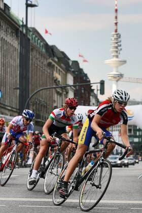 Teilnehmer des Vattenfall Cyclassics Jedermannrennens 2007 Radsport Herren Vattenfall Cyclassics 2007, Straßenradsport, Straße, Rad, Jedermann, Jedermannrennen o0 Rennen Gruppe Hamburg Radsport Herren Vattenfall Cyclassics 2007, Straßenradsport, Straße, Rad, Jedermann, Jedermannrennen o0 Rennen Gruppe Hamburg