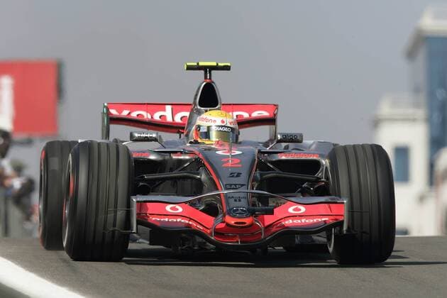 Lewis Hamilton (England McLaren Mercedes) in seinem Boliden Motorsport Grand Prix Herren Großer Preis der Türkei 2007, Formel 1 Weltmeisterschaft, F1, F, GP, WM Einzelbild Istanbul Motorsport Grand Prix Herren Großer Preis der Türkei 2007, Formel 1 Weltmeisterschaft, F1, F, GP, WM Einzelbild Istanbul
