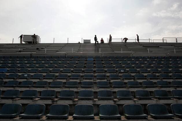 Bauarbeiten an der neuen Zusatztribüne im Ernst Abbe Sportfeld, Heimspielstätte des FC Carl Zeiss Jena Fußball 2. BL Herren Saison 2007 2008, FC Carl Zeiss Jena, Stadion, Fußballstadion, innen, Innenansicht Totale Sitzreihen, Sitzplatz, Sitzplätze Jena Fußball 2. BL Herren Saison 2007 2008, FC Carl Zeiss Jena, Stadion, Fußballstadion, innen, Innenansicht Totale Sitzreihen, Sitzplatz, Sitzplätze Jena