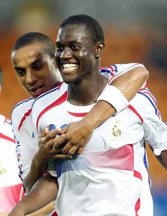 Henri Saivet (re.) und Frederic Duplus (beide Frankreich U17) - Torjubel Fußball WM Herren U 17 WM 2007, Junioren, Länderspiel, Nationalteam, Nationaltrikot, Achtelfinale Gruppe Changwon Begeisterung, Freude, Fußball WM Herren U 17 WM 2007, Junioren, Länderspiel, Nationalteam, Nationaltrikot, Achtelfinale Gruppe Changwon Begeisterung, Freude,