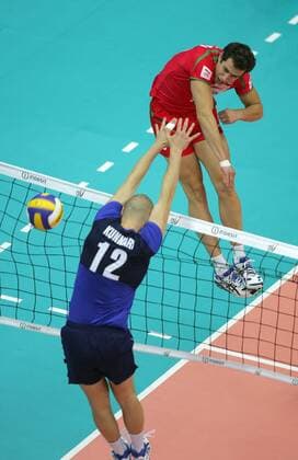 Danail Milushev (Bulgarien, re.) gegen Olli Kunnari (Finnland) - Volleyball Länderspiel Herren EM 2007, Nationalmannschaft, Nationaltrikot, Bulgarien - Finnland, 0:3 Gruppe Moskau Dynamik, Volleyball Länderspiel Herren EM 2007, Nationalmannschaft, Nationaltrikot, Bulgarien - Finnland, 0:3 Gruppe Moskau Dynamik,