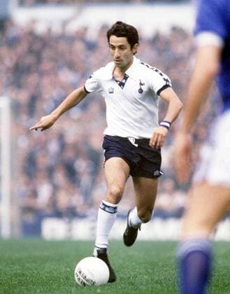 Osvaldo Ardiles (Tottenham Hotspur) am Ball -  Fußball Herren English Football League First Division 1978 1979, One, 1. Englische Liga, Tottenham Hotspurs, Spurs Einzelbild London Fußball Herren English Football League First Division 1978 1979, One, 1. Englische Liga, Tottenham Hotspurs, Spurs Einzelbild London