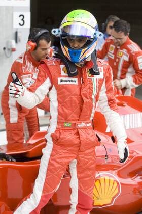 Felipe Massa (Brasilien Ferrari) nach Beendigung des Qualifyings zufrieden Motorsport Grand Prix Herren Großer Preis von Belgien 2007, Formel 1 Weltmeisterschaft, F1, F, GP, WM, Qualifying Einzelbild Spa Francorchamps Motorsport Grand Prix Herren Großer Preis von Belgien 2007, Formel 1 Weltmeisterschaft, F1, F, GP, WM, Qualifying Einzelbild Spa Francorchamps