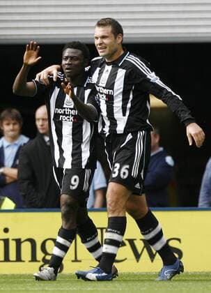 Obafemi Martins (li.) und Mark Viduka (beide Newcastle) - Torjubel - EDITORIAL USE ONLY. No use with unauthorised audio, video, data, fixture lists, club league logos or live services. Online in-match use limited to 120 images, no video emulation. No use in betting, games or single club league player publications. Fußball Herren English Premier League 2007 2008, 1. Englische Liga, Newcastle United Gruppe Manchester Freude, Fußball Herren English Premier League 2007 2008, 1. Englische Liga, Newcastle United Gruppe Manchester Freude,