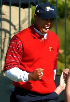 Eldrick Tiger Woods (USA) jubelt -  (MON20070929375) Golf Herren The Presidents Cup 2007, President s, PGA Tour Einzelbild Montreal Begeisterung, Freude, Golf Herren The Presidents Cup 2007, President s, PGA Tour Einzelbild Montreal Begeisterung, Freude,