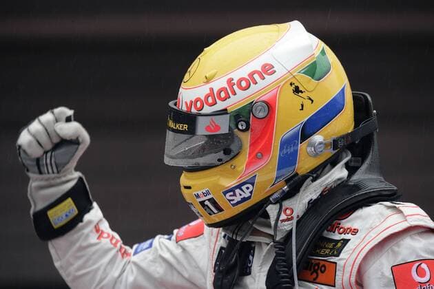 Lewis Hamilton (England McLaren Mercedes), Sieger GP von Japan 2007, jubelt Motorsport Grand Prix Herren Großer Preis von Japan 2007, Formel 1 Weltmeisterschaft, F1, F, GP, WM Porträt Fuji Freude, Motorsport Grand Prix Herren Großer Preis von Japan 2007, Formel 1 Weltmeisterschaft, F1, F, GP, WM Porträt Fuji Freude,