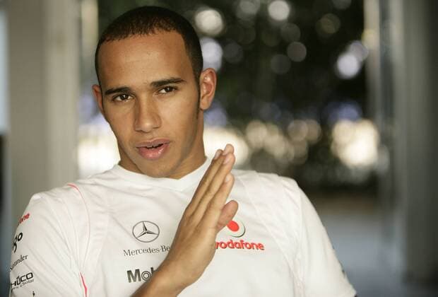 Lewis Hamilton (England McLaren Mercedes) Motorsport Grand Prix Herren Großer Preis von China 2007, Formel 1 Weltmeisterschaft, F1, F, GP, WM Einzelbild Shanghai Motorsport Grand Prix Herren Großer Preis von China 2007, Formel 1 Weltmeisterschaft, F1, F, GP, WM Einzelbild Shanghai