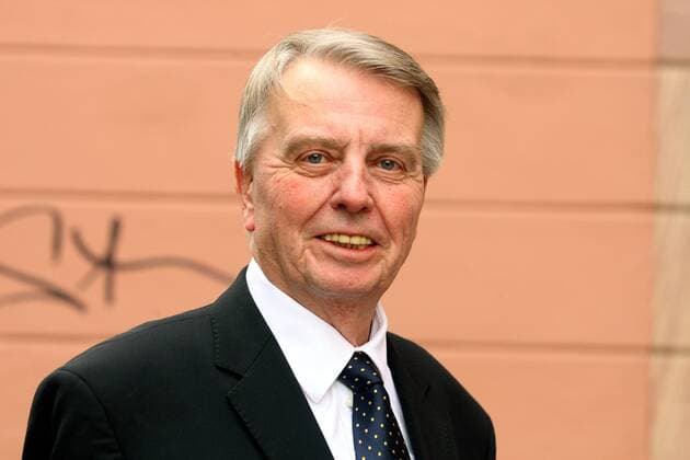 DFB Vizepräsident Dr. h.c. Engelbert Nelle (Deutschland) Fußball Herren 39. Ordentlicher DFB Bundestag 2007, Versammlung, Tagung, Konferenz, Sitzung, Deutscher Fußballbund Porträt Mainz Fußball Herren 39. Ordentlicher DFB Bundestag 2007, Versammlung, Tagung, Konferenz, Sitzung, Deutscher Fußballbund Porträt Mainz