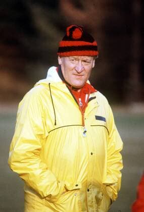 Trainer Nils Liedholm (AC Mailand) - Fußball Herren Serie A 1984 1985, 1. Italienische Liga, AC Mailand, Milan, Training Einzelbild Aufnahmedatum geschätzt Mailand Fußball Herren Serie A 1984 1985, 1. Italienische Liga, AC Mailand, Milan, Training Einzelbild Aufnahmedatum geschätzt Mailand