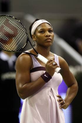 Serena Williams (USA) gelangweilt -  - NOxONLINExUSE Tennis WM Damen Sony Ericsson Championships 2007, WTA Tour Einzelbild Madrid Langeweile, Tennis WM Damen Sony Ericsson Championships 2007, WTA Tour Einzelbild Madrid Langeweile,