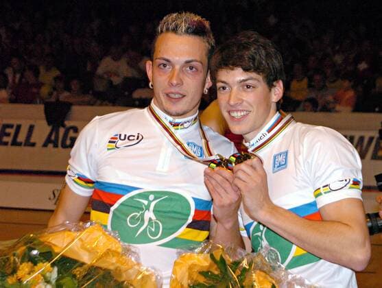 Felix Niederberger (li.) und Jonas Niederberger (beide Deutschland) bejubeln den WM Titel 2007 Radsport WM Herren WM 2007, Hallenradsport, Rad, Halle, Indoor, Kunstrad, Kunstradfahren, Kunstradsport, Gruppe Winterthur Freude, Radsport WM Herren WM 2007, Hallenradsport, Rad, Halle, Indoor, Kunstrad, Kunstradfahren, Kunstradsport, Gruppe Winterthur Freude,