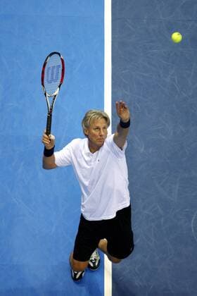 Björn Borg (Schweden) - Aufschlag -  Tennis Herren Panasonic Legends Cup 2007, Legend s, ATP Senior Tour, Seniors, Seniorentour, Senioren Turnier Vdig Einzelbild Lüttich Tennis Herren Panasonic Legends Cup 2007, Legend s, ATP Senior Tour, Seniors, Seniorentour, Senioren Turnier Vdig Einzelbild Lüttich