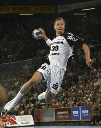 Filip Jicha (Kiel) - Sprungwurf Handball 1. BL Herren Saison 2007 2008, THW Kiel Einzelbild Kiel Dynamik, Handball 1. BL Herren Saison 2007 2008, THW Kiel Einzelbild Kiel Dynamik,
