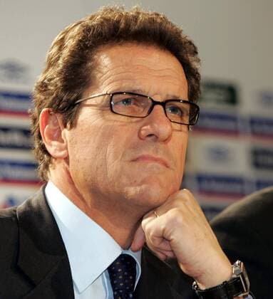 Der neue Nationaltrainer Fabio Capello (England) nachdenklich während der Pressekonferenz - EDITORIAL USE ONLY. No use with unauthorised audio, video, data, fixture lists, club league logos or live services. Online in-match use limited to 120 images, no video emulation. No use in betting, games or single club league player publications. Herren Nationalteam 2007, Pressekonferenz, Pressetermin, Präsentation, Vorstellung Porträt London Nachdenklichkeit, Herren Nationalteam 2007, Pressekonferenz, Pressetermin, Präsentation, Vorstellung Porträt London Nachdenklichkeit,
