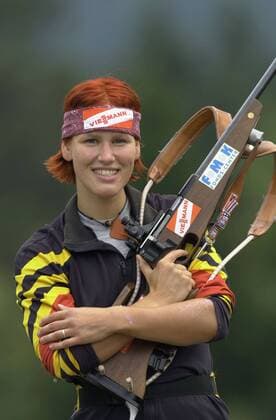 Kati Wilhelm (Deutschland) Biathlon Damen Fotoshooting 2001, Vdig Einzelbild Aufnahmedatum geschätzt Biathlon Damen Fotoshooting 2001, Vdig Einzelbild Aufnahmedatum geschätzt