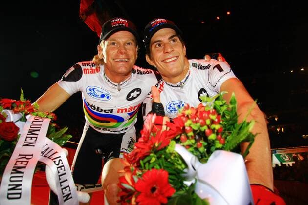 Bruno Risi (li.) und Franco Marvulli (beide Schweiz) - Sieger Zürcher Sixdays Madison über 300 Runden Radsport Herren Zürcher Sechstagerennen 2007, Sechstagerennen, Sechstage, Sechs, Sixdays, six days Züricher Gruppe Bahnradsport, Bahnrad, Bahn, Radrennsport, Zürich Freude, Radsport Herren Zürcher Sechstagerennen 2007, Sechstagerennen, Sechstage, Sechs, Sixdays, six days Züricher Gruppe Bahnradsport, Bahnrad, Bahn, Radrennsport, Zürich Freude, 
