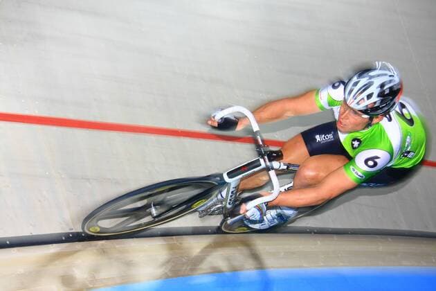 Robert Bartko (Deutschland) Radsport Herren Zürcher Sechstagerennen 2007, Sechstagerennen, Sechstage, Sechs, Sixdays, six days Züricher Einzelbild Bahnradsport, Bahnrad, Bahn, Radrennsport, Zürich Dynamik, Radsport Herren Zürcher Sechstagerennen 2007, Sechstagerennen, Sechstage, Sechs, Sixdays, six days Züricher Einzelbild Bahnradsport, Bahnrad, Bahn, Radrennsport, Zürich Dynamik, 