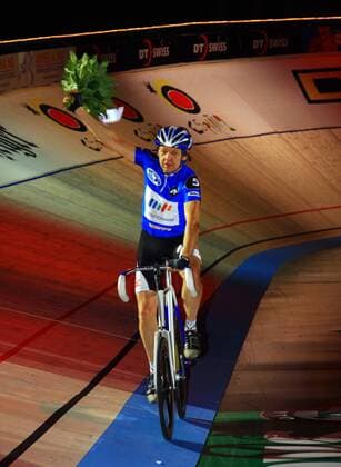 Beat Breu (Schweiz) - Sieger des Schrittmacherrennens beim 51. Züricher Sechstagerennen 2008 Radsport Herren Züricher Sechstagerennen 2008, Sechstage, Sechs, Sixdays, six days, Rad, Indoor, Halle, Zürcher Einzelbild Bahn, Halle, Indoor, Bahnrad, Bahnradsport Zürich Freude, Radsport Herren Züricher Sechstagerennen 2008, Sechstage, Sechs, Sixdays, six days, Rad, Indoor, Halle, Zürcher Einzelbild Bahn, Halle, Indoor, Bahnrad, Bahnradsport Zürich Freude,