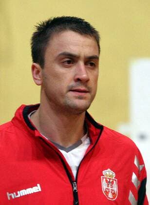 Momir Ilic (Serbien) - Nationalhymne -  Handball Länderspiel Herren WM Qualifikation 2008, Nationalmannschaft, Serbien Porträt Smederevo Handball Länderspiel Herren WM Qualifikation 2008, Nationalmannschaft, Serbien Porträt Smederevo