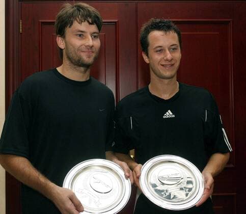 Philipp Kohlschreiber (Deutschland, re.) und David Skoch (Tschechien) - Sieger im Doppel bei den Qatar Open 2008 Tennis Herren Qatar Open 2008, ATP Tour, Finale, Endspiel Gruppe Doha Freude, Tennis Herren Qatar Open 2008, ATP Tour, Finale, Endspiel Gruppe Doha Freude,