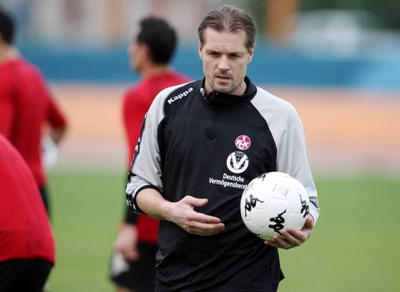 Trainer Kjetil Rekdal (Lautern) unzufrieden -  Fußball 1. BL Herren Saison 2007 2008, 1. FC Kaiserslautern, Training, Vorbereitung, Einzelbild o0 Trainingslager Gran Canaria Fußball 1. BL Herren Saison 2007 2008, 1. FC Kaiserslautern, Training, Vorbereitung, Einzelbild o0 Trainingslager Gran Canaria